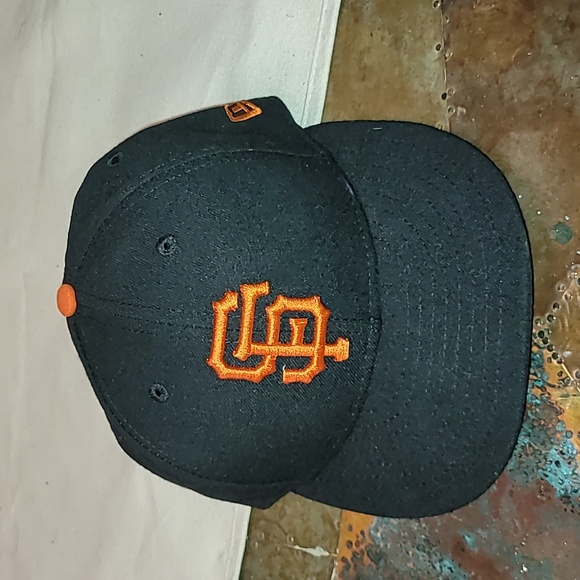 Vintage. Made in USA. San Francisco Giants. MLBPA. New Era fitted size 6 7/8 - Picture 14 of 14